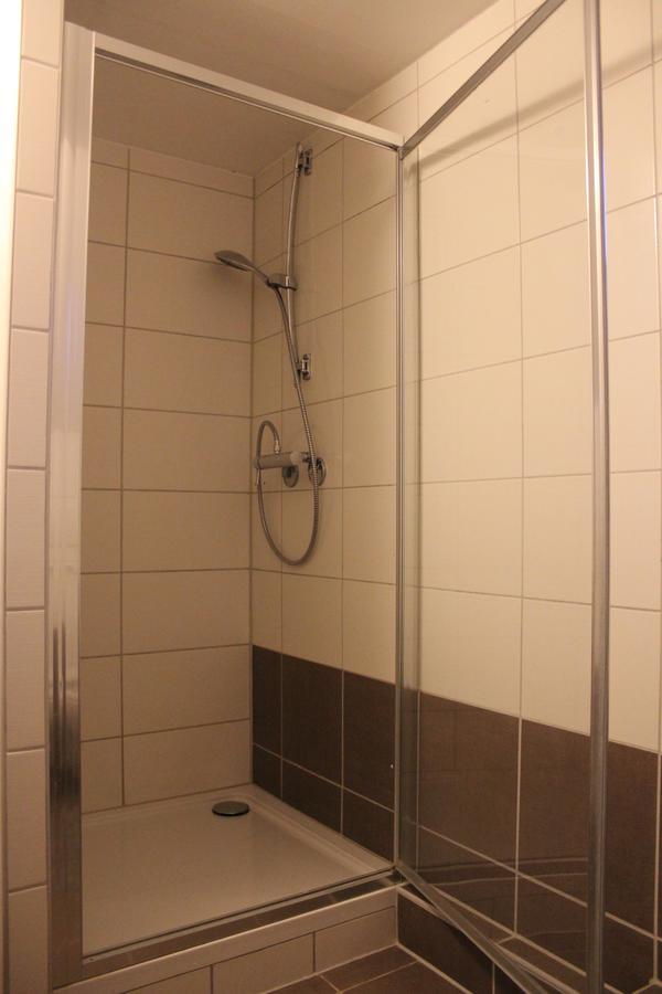 Gaestehaus Chaplin Κέμπτεν Εξωτερικό φωτογραφία
